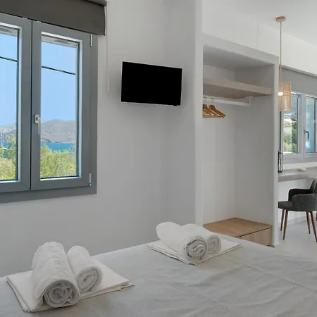 Salonikia Apartament *